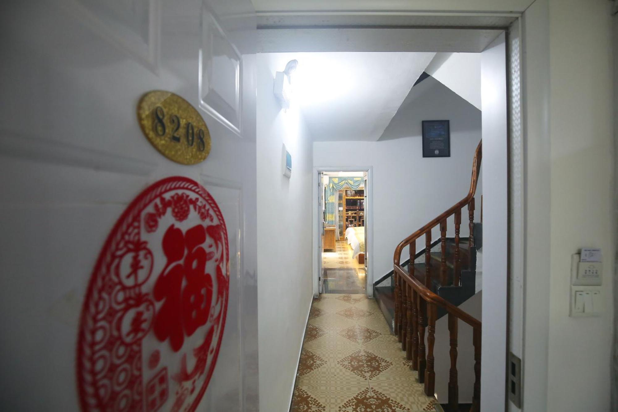 Lqj Riverside Guest House Фенян Екстериор снимка